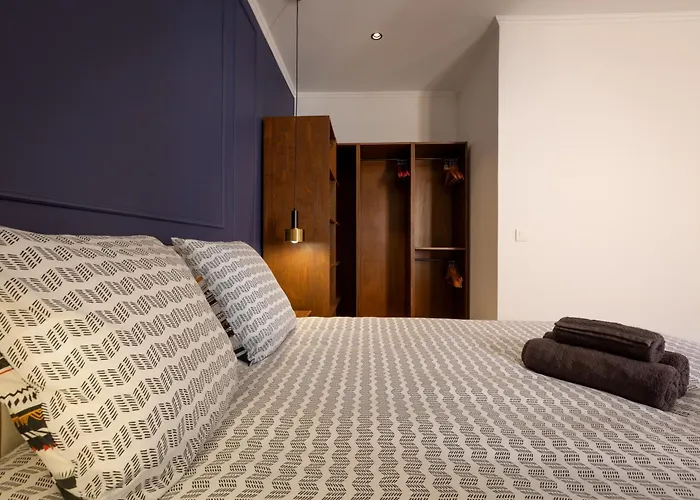 L\'Oranger T4 Elegant And Bright Prime Location